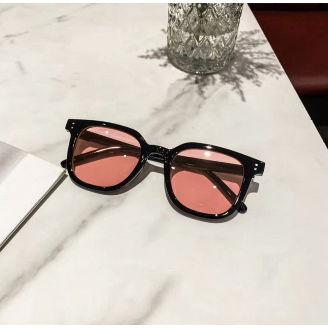 【在庫わずか】カラーサングラス　ピンク　UVカット　男女兼用　  メンズのファッション小物(サングラス/メガネ)の商品写真