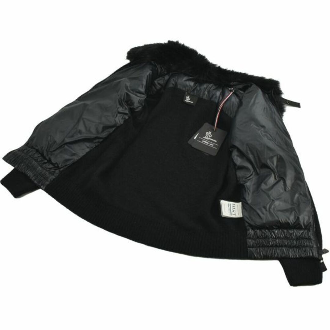 MONCLER(モンクレール)の【BLACK】モンクレール ダウンコート  レディースのジャケット/アウター(ダウンジャケット)の商品写真