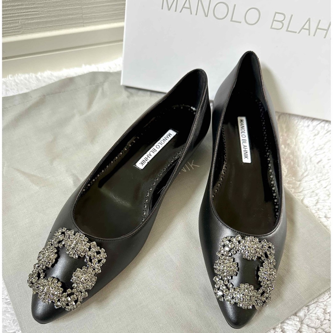 MANOLO BLAHNIK(マノロブラニク)のタイムセール！新品未使用！マノロブラニク　ハンギシレザーフラットシューズ レディースの靴/シューズ(ローファー/革靴)の商品写真