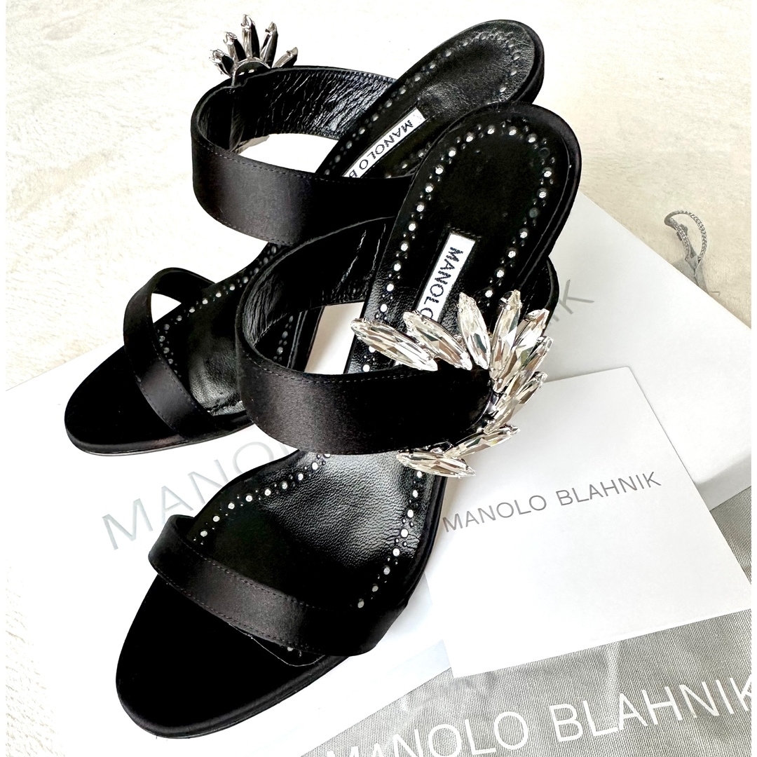 新品未使用!! Manolo Blahnik マノロブラニク サンダル