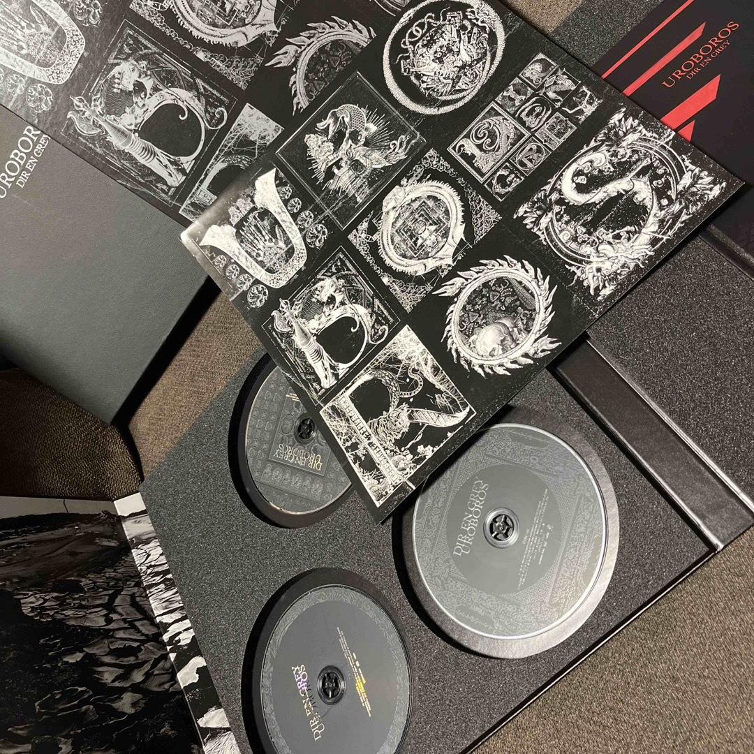 DIR EN GREY 完全生産限定版 2点セット www.krzysztofbialy.com