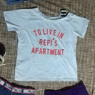レピピアルマリオ(repipi armario)のrepipi armario Tシャツ XSサイズ(Tシャツ(半袖/袖なし))
