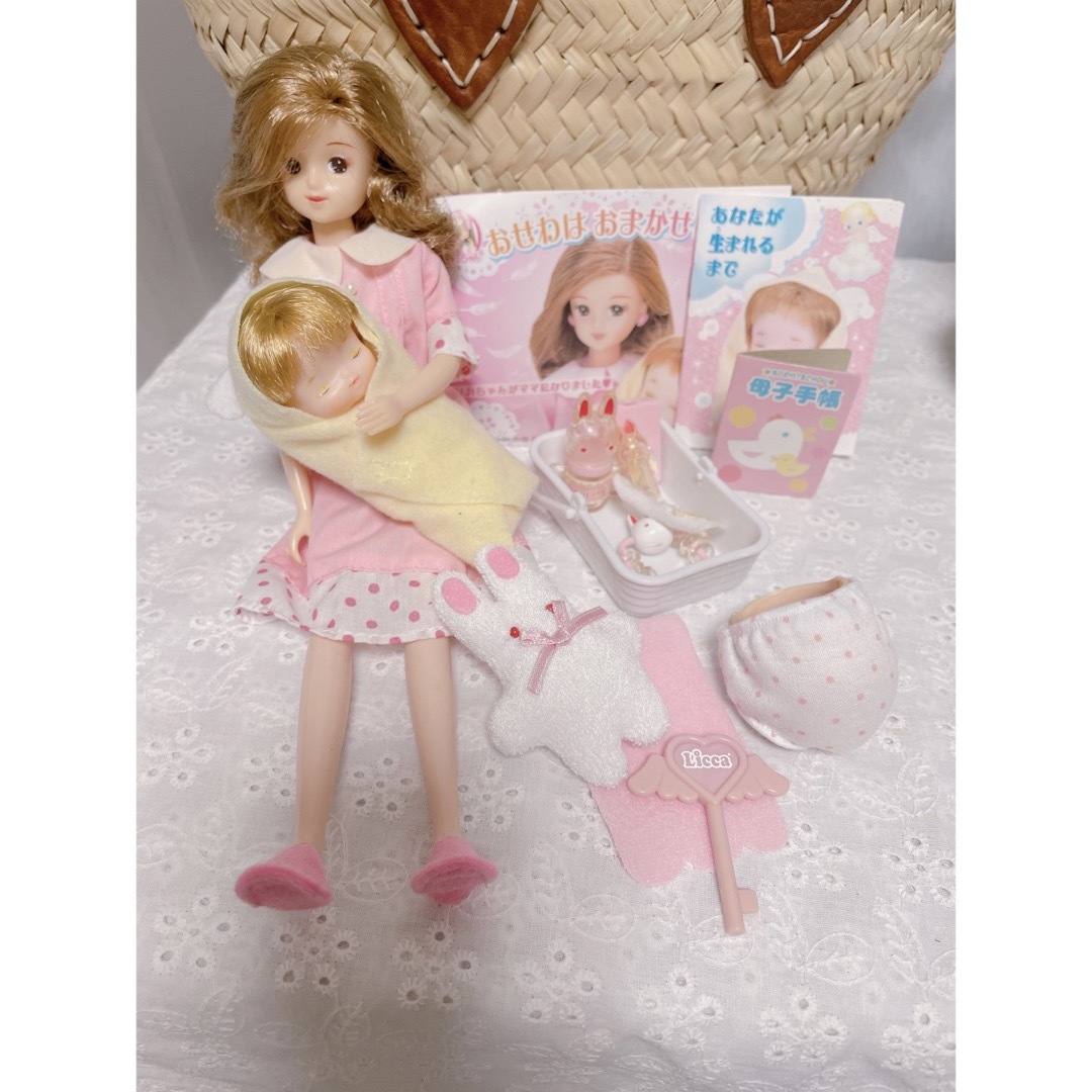 Takara Tomy - レア!妊娠りかちゃん 赤ちゃんセット おせわは Takara Tomy - レア!妊娠りかちゃん 赤ちゃんセット おせわは