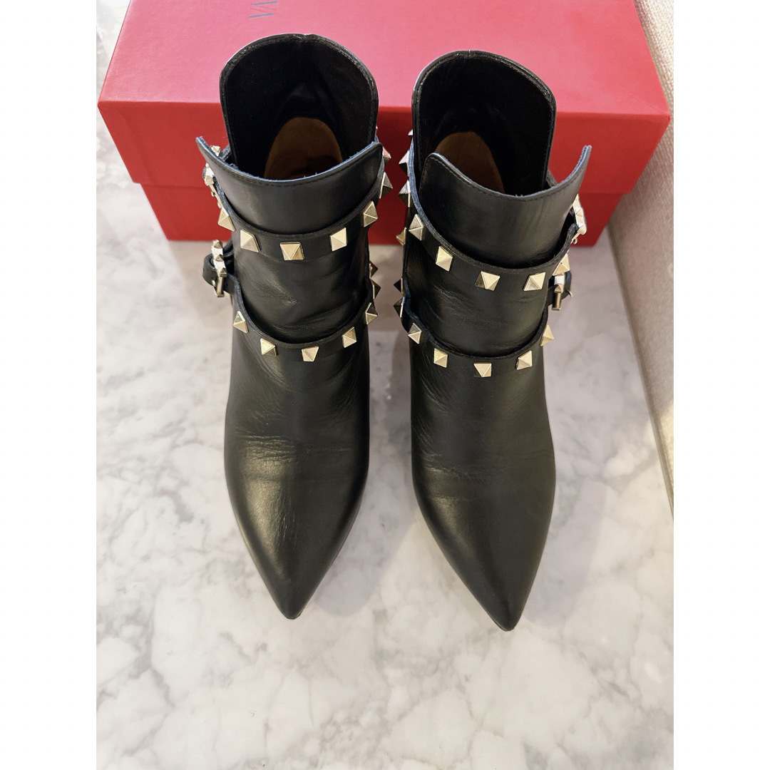 美品 VALENTINO ロックスタッズ レザー ショートブーツ 黒 36 - ブーツ