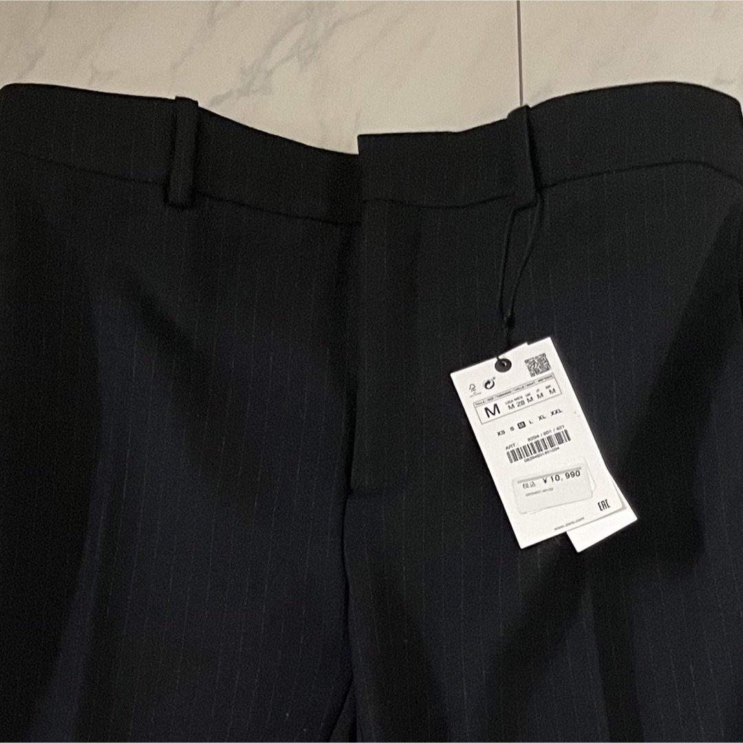 ZARA(ザラ)の【新品未使用】ZARA  ストライプ柄　スーツ　セットアップ レディースのフォーマル/ドレス(スーツ)の商品写真