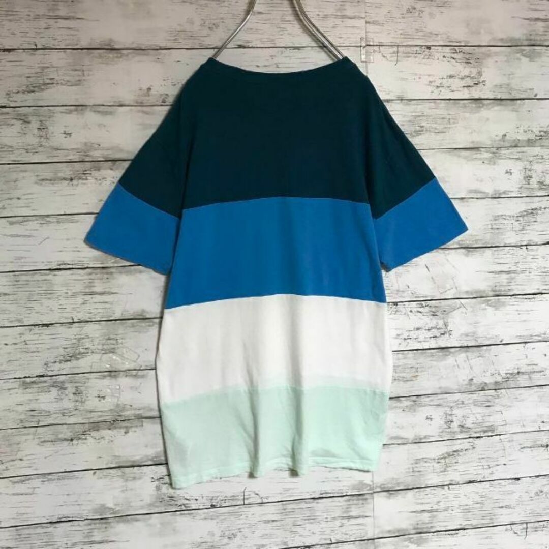 GAP(ギャップ)の【美品】ギャップ　マルチカラーポケット付きTシャツ　人気　Ｈ404 メンズのトップス(Tシャツ/カットソー(半袖/袖なし))の商品写真