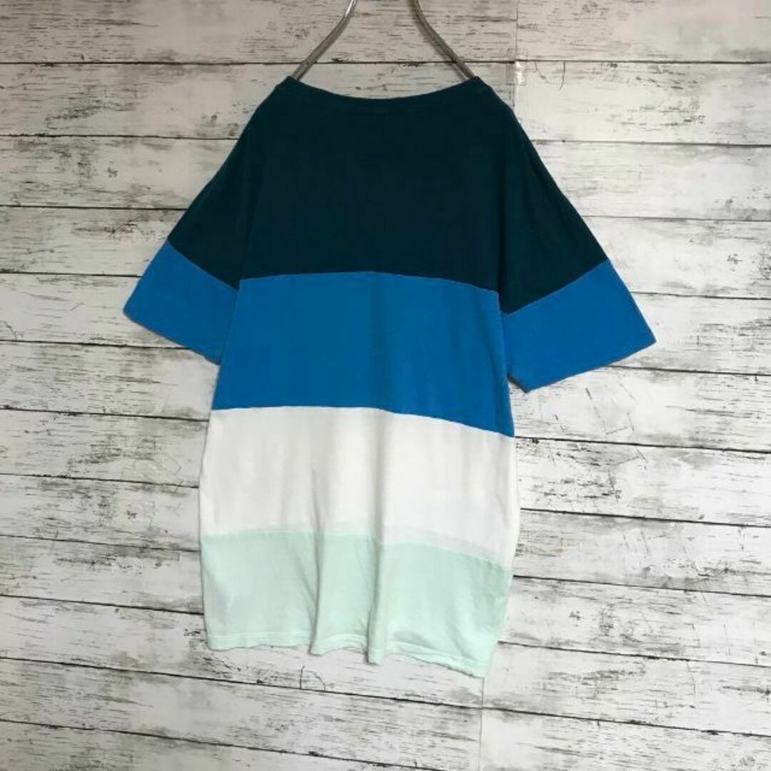 GAP(ギャップ)の【美品】ギャップ　マルチカラーポケット付きTシャツ　人気　Ｈ404 メンズのトップス(Tシャツ/カットソー(半袖/袖なし))の商品写真