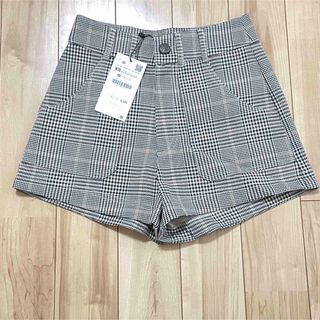 ザラ(ZARA)の新品☆未使用☆ZARAチェック柄ショートパンツ(ショートパンツ)