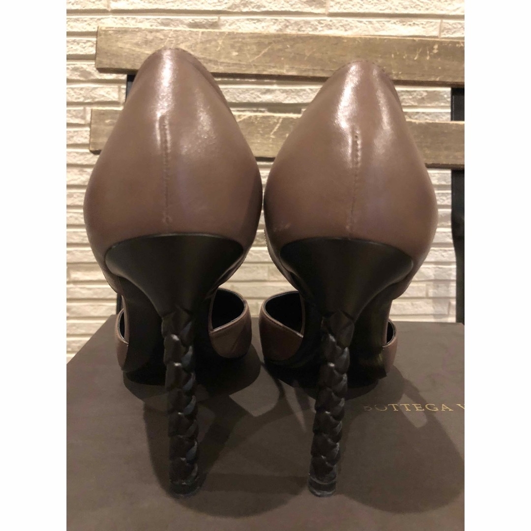 Bottega Veneta(ボッテガヴェネタ)のBottega Veneta ボッテガべネタ　ピンヒールパンプス レディースの靴/シューズ(ハイヒール/パンプス)の商品写真