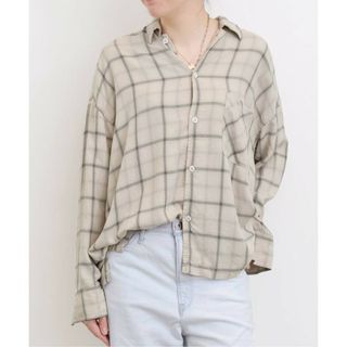 アパルトモンドゥーズィエムクラス(L'Appartement DEUXIEME CLASSE)の新品、未使用アパルトモンREMI RELIEF/レミレリーフCHECK 2WA(シャツ/ブラウス(長袖/七分))