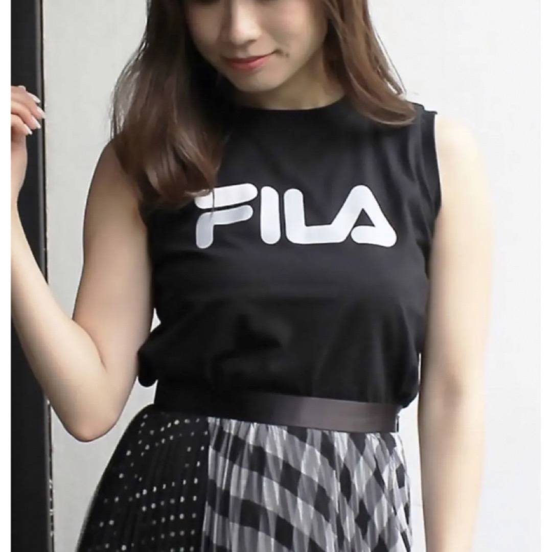 GYDA(ジェイダ)の【FILA MERCURYDUO 別注】フィラ★ロゴT ノースリーブカットソー  レディースのトップス(Tシャツ(半袖/袖なし))の商品写真