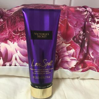 ヴィクトリアズシークレット(Victoria's Secret)のゆずゆず様専用(ハンドクリーム)