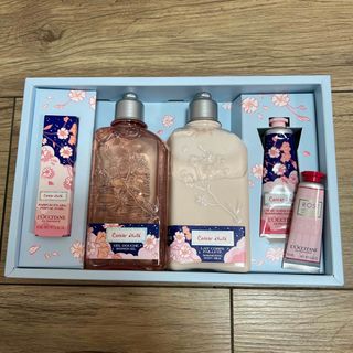 ロクシタン(L'OCCITANE)のロクシタン　サクラ　セット新品未開封(その他)