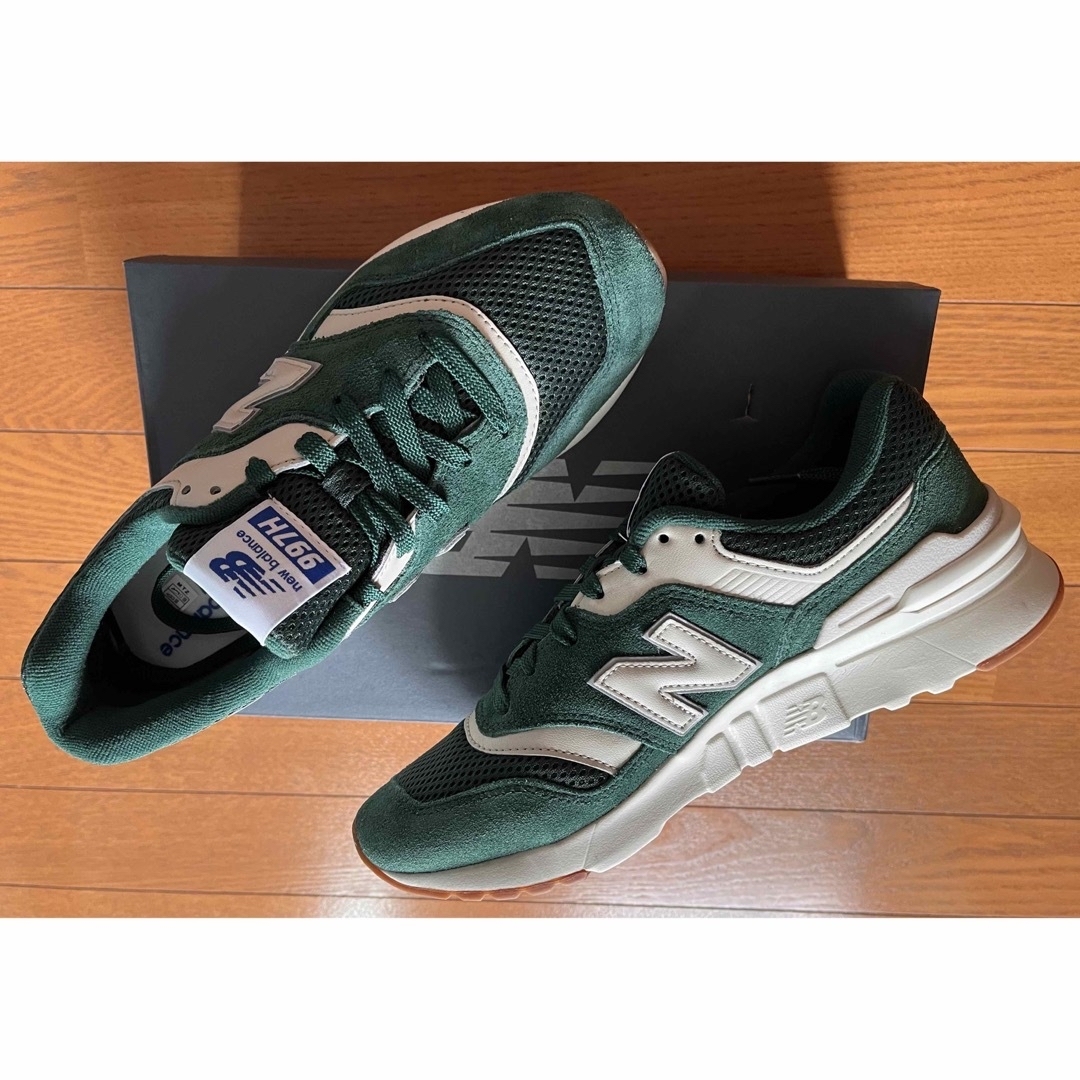 New Balance(ニューバランス)の新品未使用　ニューバランス New BalanceスニーカーUK7 25.5cm メンズの靴/シューズ(スニーカー)の商品写真