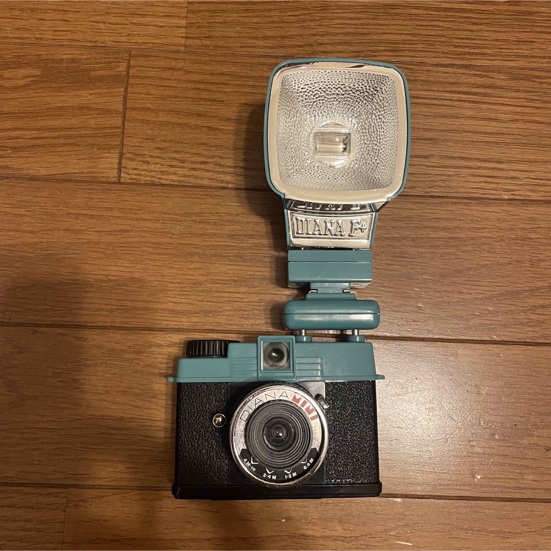 DIANA(ダイアナ)のダイアナミニ　フィルムカメラ スマホ/家電/カメラのカメラ(フィルムカメラ)の商品写真