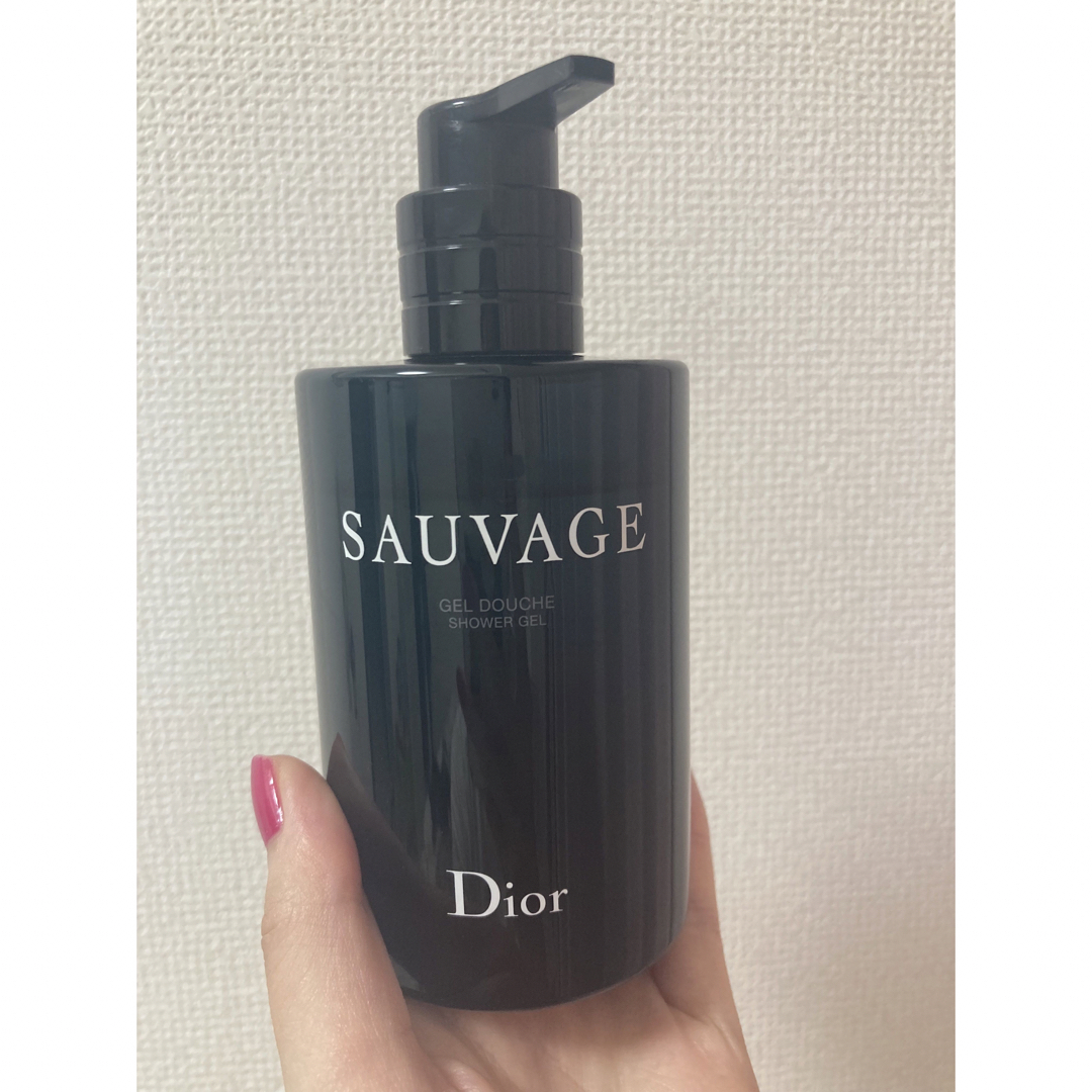 Dior(ディオール)のディオール　ソヴァージュ コスメ/美容のボディケア(ボディソープ/石鹸)の商品写真