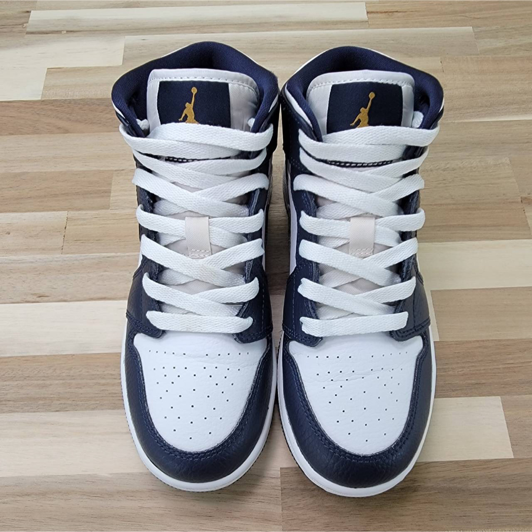 Jordan BrandNIKE ナイキ エアジョーダン1 ミッド