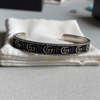 新品】グッチ GUCCI ダブルG シルバー ブレスレット バングルの通販 by