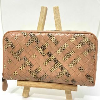 ボッテガヴェネタ(Bottega Veneta)のボッテガヴェネタ　長財布　イントレチャート　レザー　パイソン　ベージュ(財布)