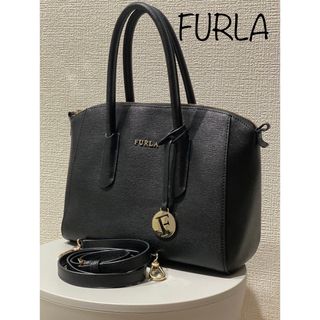 フルラ(Furla)の大幅値下げ　フルラ　FURLA ショルダーバッグ　ハンドバッグ　f 黒　美品(ショルダーバッグ)