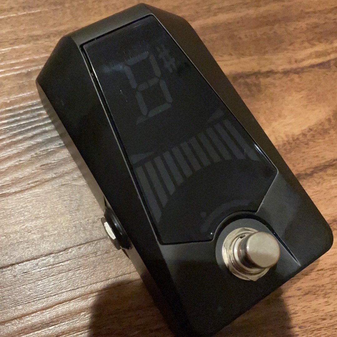 KORG(コルグ)のKORG Guitar Bass Pedal Tuner Pitchblack 楽器のギター(エフェクター)の商品写真