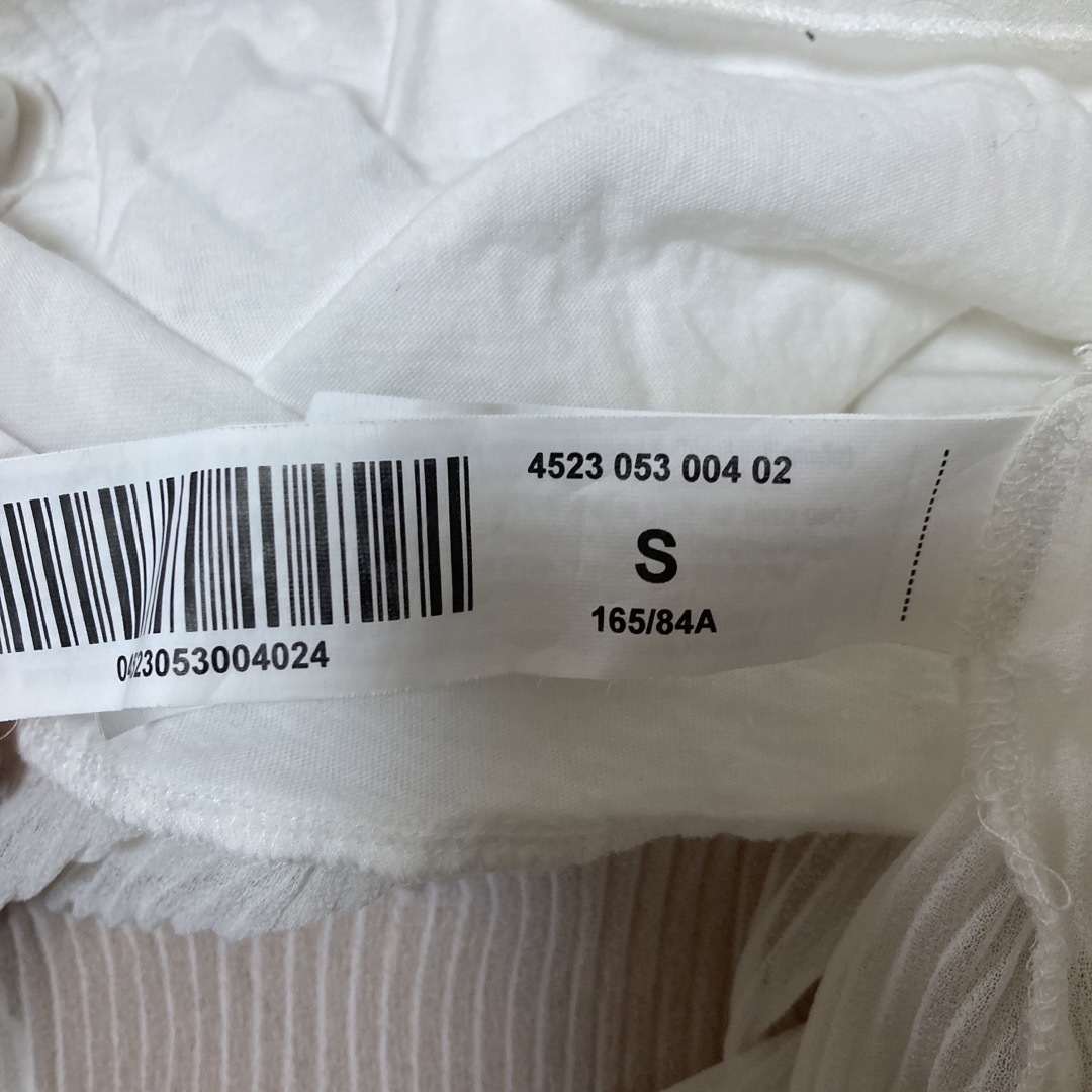 ZARA(ザラ)のStradivarius タンクトップ　S レディースのトップス(タンクトップ)の商品写真