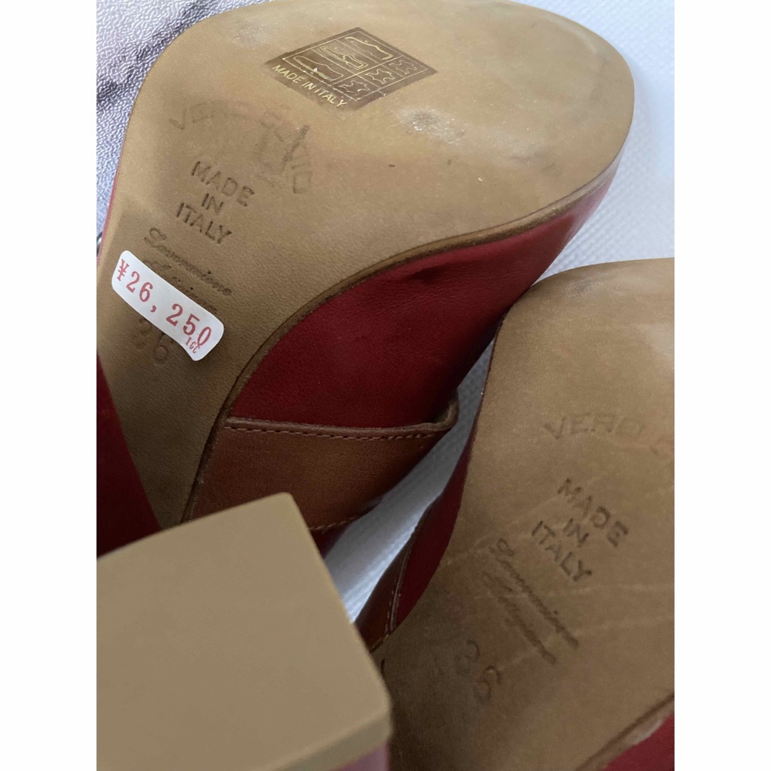 [最終値下げ][新品] ラテチュードファム　パンプス　23cm レディースの靴/シューズ(ハイヒール/パンプス)の商品写真