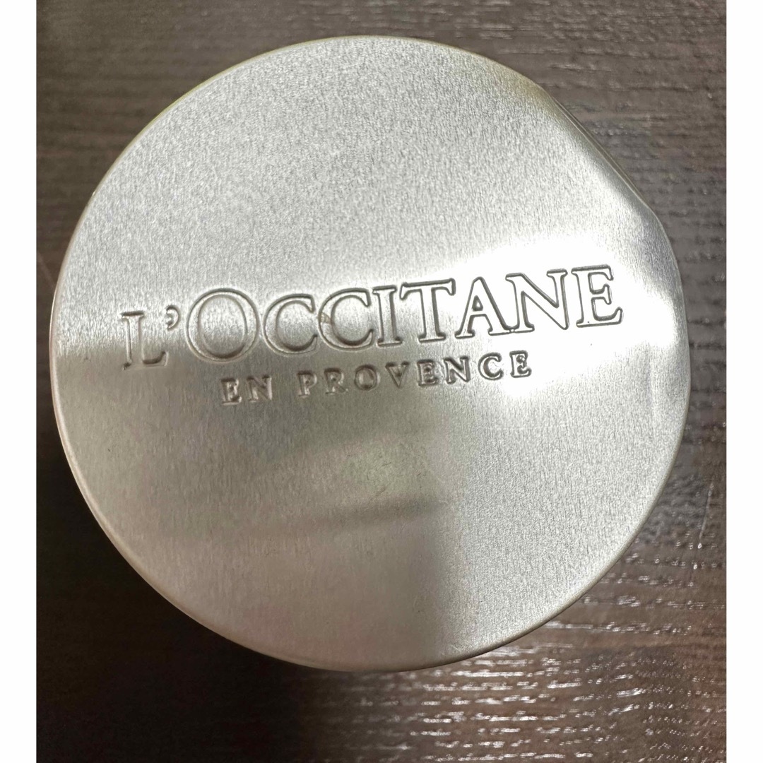 L'OCCITANE(ロクシタン)のファイブハーブス リペアリングヘアマスク 200ml コスメ/美容のヘアケア/スタイリング(ヘアパック/ヘアマスク)の商品写真