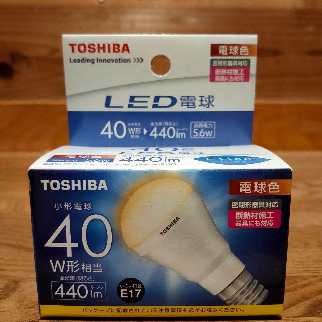 東芝(トウシバ)のTOSHIBA LED電球  口金E17 LDa6L-H-E17/S インテリア/住まい/日用品のライト/照明/LED(蛍光灯/電球)の商品写真