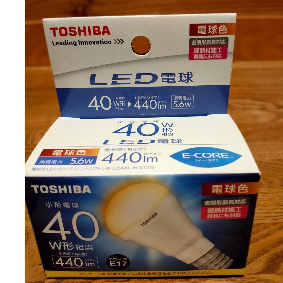 東芝(トウシバ)のTOSHIBA LED電球  口金E17 LDa6L-H-E17/S インテリア/住まい/日用品のライト/照明/LED(蛍光灯/電球)の商品写真