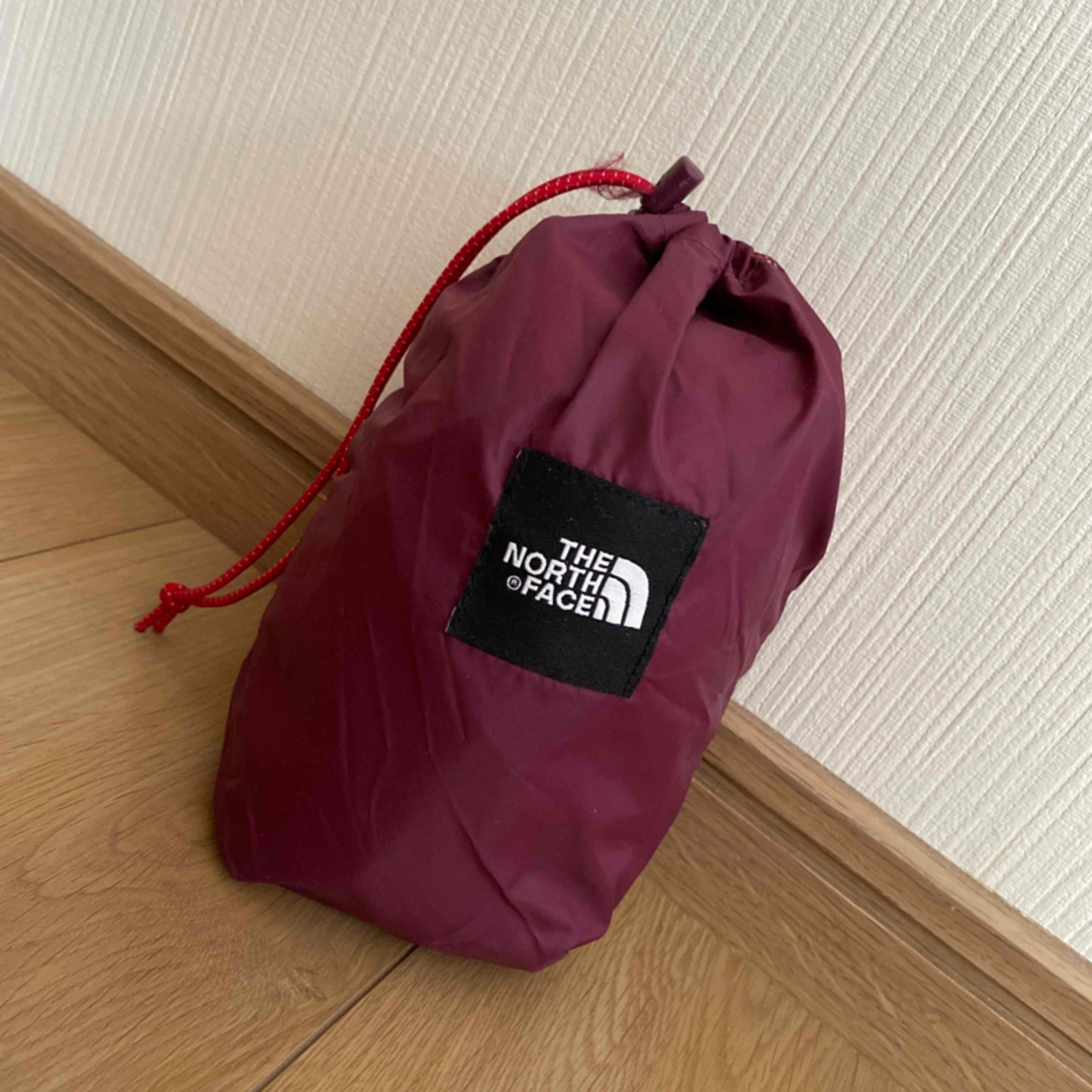 THE NORTH FACE(ザノースフェイス)のノースフェイス　裏メッシュ　タグ付き保存袋 レディースのバッグ(ショップ袋)の商品写真