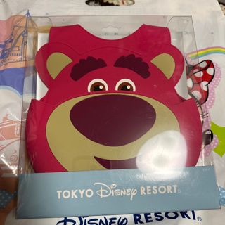 ディズニー(Disney)のロッツォ　幼児用シリコーンエプロン(お食事エプロン)