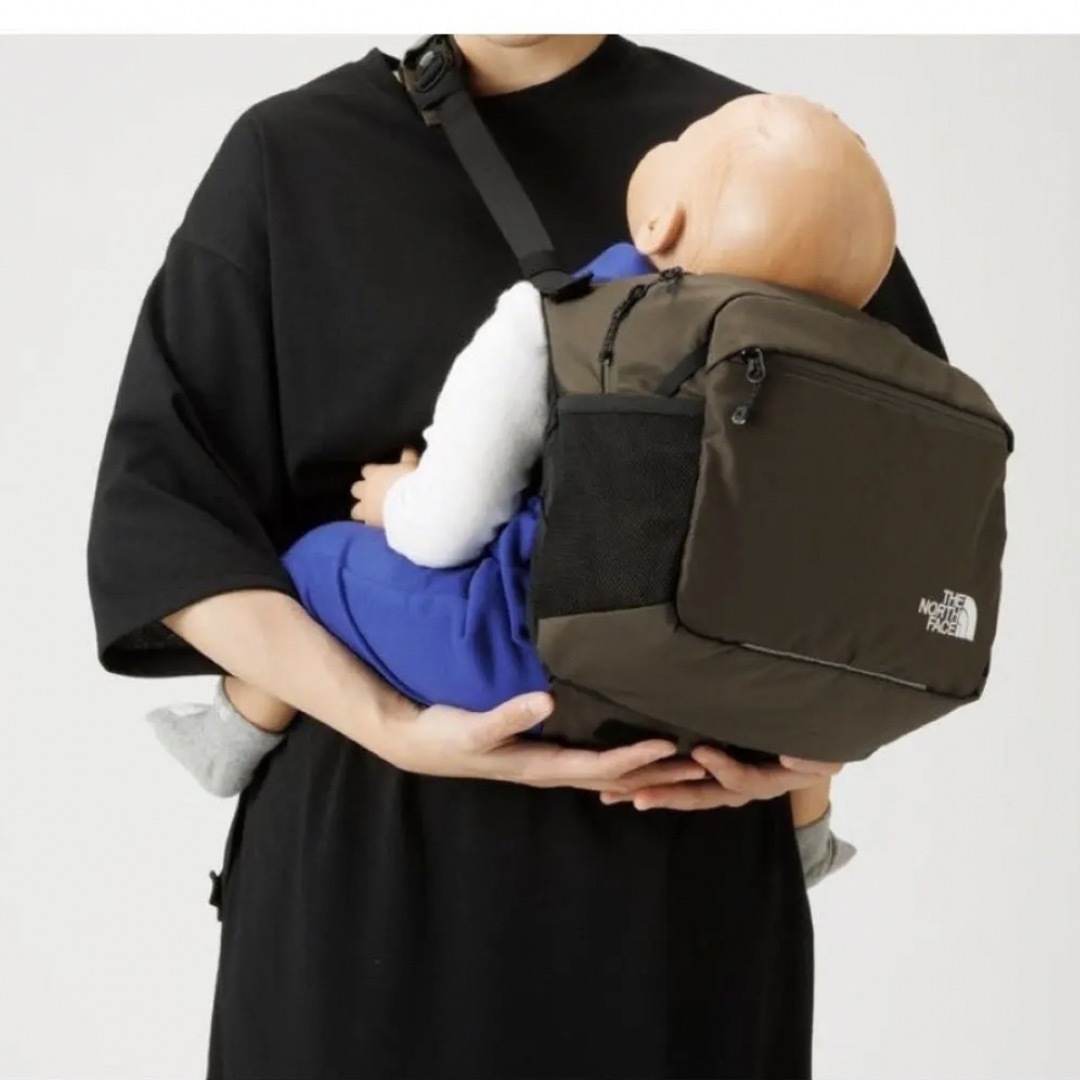 新品 THE NORTH FACE Baby Sling Bag 新品 THE NORTH FACE Baby Sling Bag