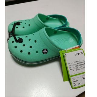 クロックス(crocs)の新品未使用！ crocs ２４cm(サンダル)