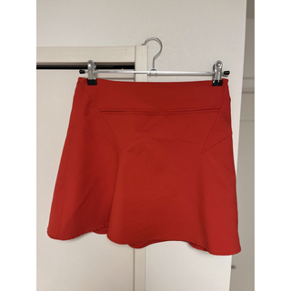 ザラ(ZARA)の美品　ZARA レディース　スカート　赤色(ミニスカート)