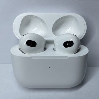 アップル(Apple)のApple AirPods 第三世代 (ヘッドフォン/イヤフォン)