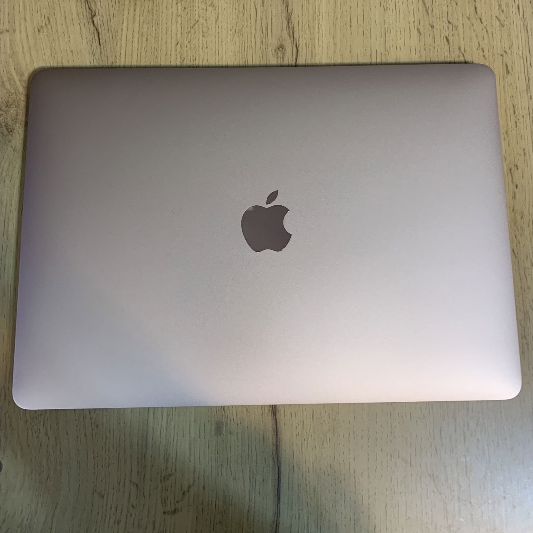 Apple MacBook Air M1 13型  ゴールド