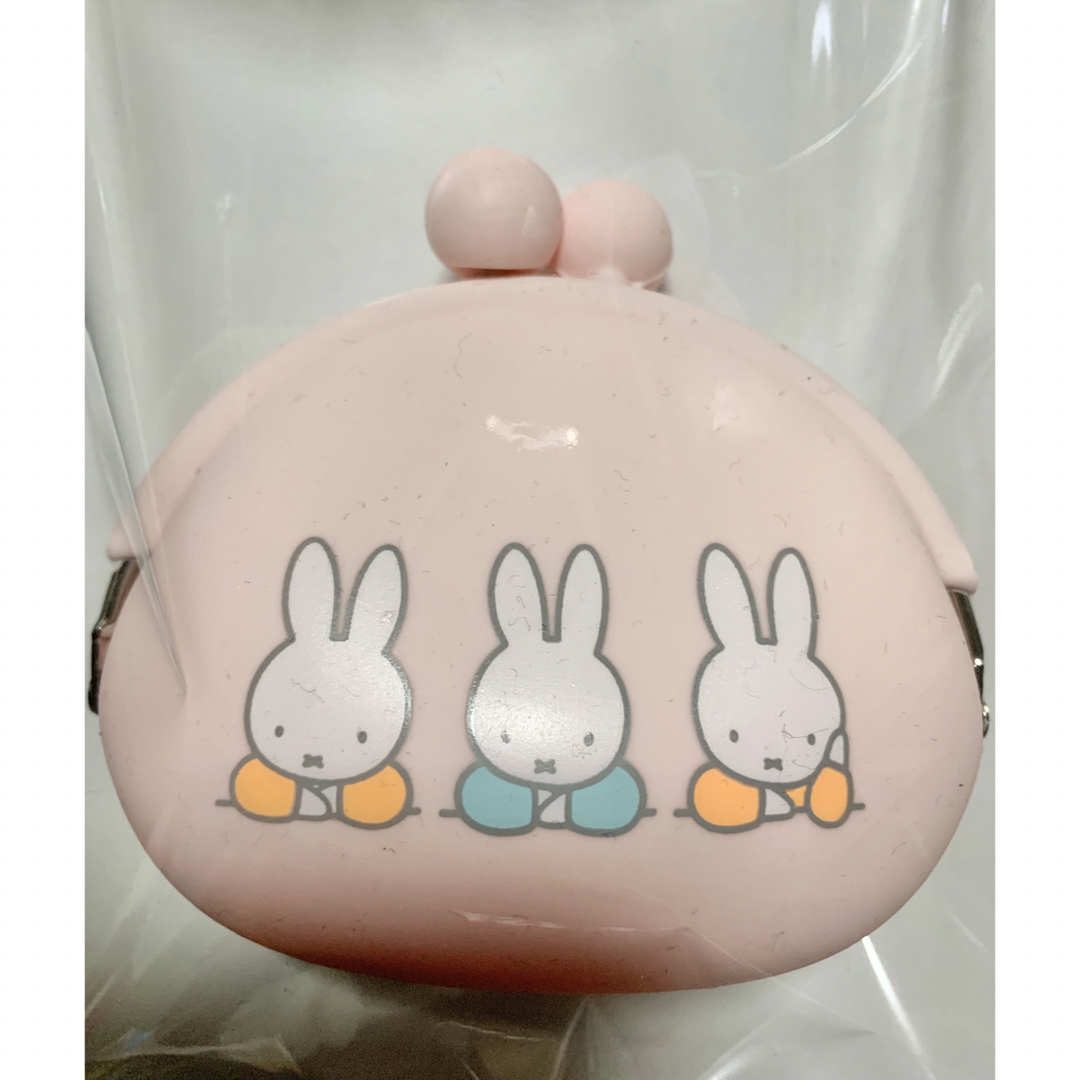 miffy(ミッフィー)のミッフィー  シリコン がま口 3個セット ♪ エンタメ/ホビーのおもちゃ/ぬいぐるみ(キャラクターグッズ)の商品写真