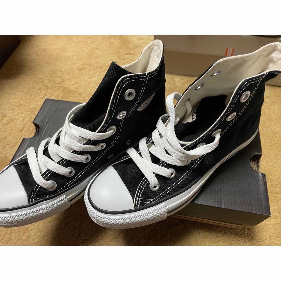 ALL STAR（CONVERSE）(オールスター)の更に値下げ！新品　コンバースハイカット　ブラック　22.5㎝ レディースの靴/シューズ(スニーカー)の商品写真