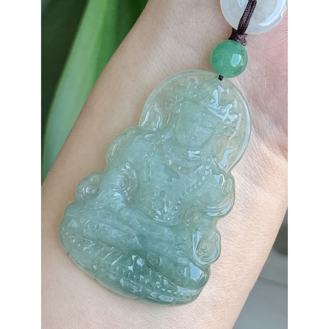 本翡翠 ミャンマー氷種⭐️観音様 新品5976