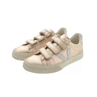 ヴェジャ(VEJA)のveja ベジャ スニーカー 24cm ゴールドx白 【古着】【中古】(スニーカー)