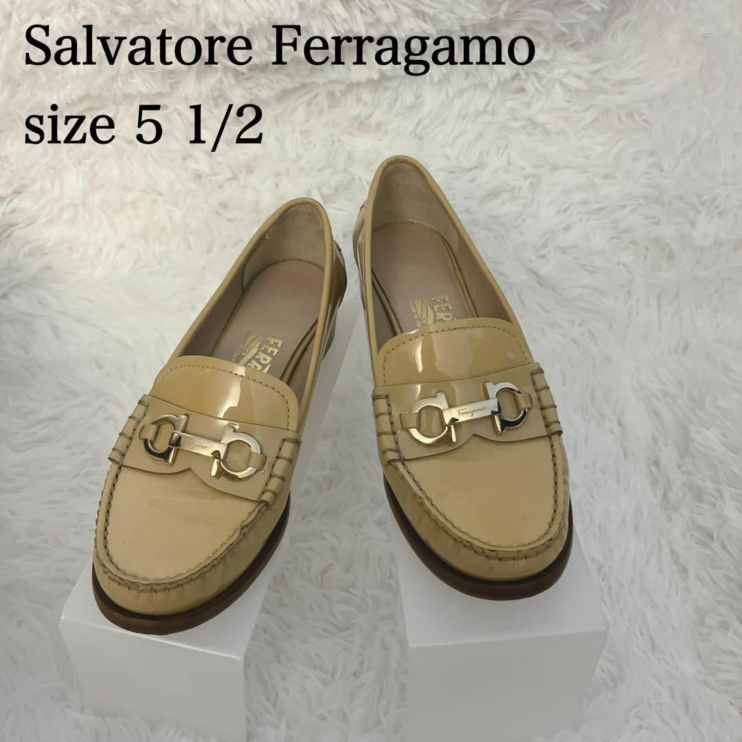 希少 Salvatore Ferragamo フェラガモ ガンチーニ ローファー