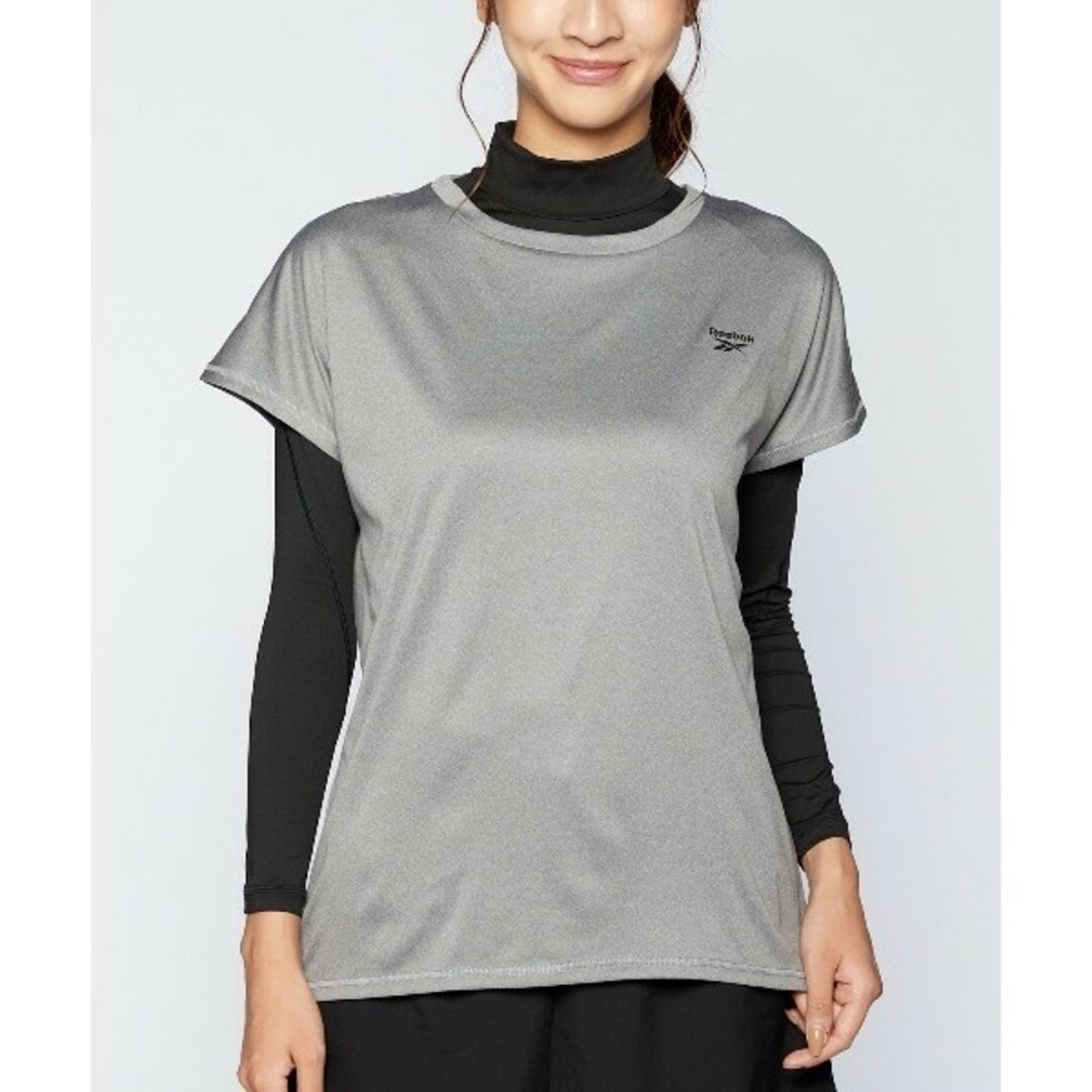 Reebok(リーボック)の新品・未着【Reebok:リーボック】レディース 半袖Tシャツインナー2点セット スポーツ/アウトドアのトレーニング/エクササイズ(トレーニング用品)の商品写真