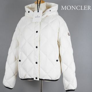 () MONCLER モンクレール  ※50,000円off 送料無料  白