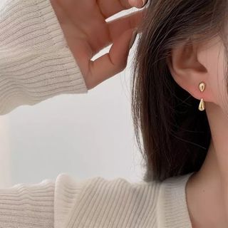 アメリヴィンテージ(Ameri VINTAGE)のミニピアス ゴールド シルバー 2way 小さい 雫 韓国アクセ(ピアス)