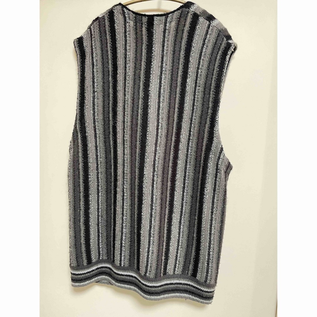 Supreme(シュプリーム)のSupreme Stripe Sweater Vest  メンズのトップス(ベスト)の商品写真