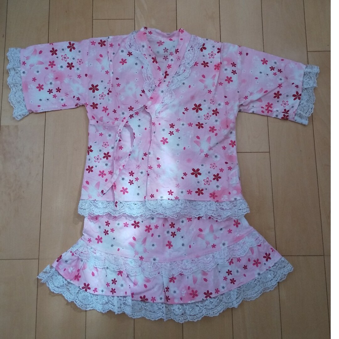 西松屋(ニシマツヤ)の甚平 110 キッズ/ベビー/マタニティのキッズ服女の子用(90cm~)(甚平/浴衣)の商品写真