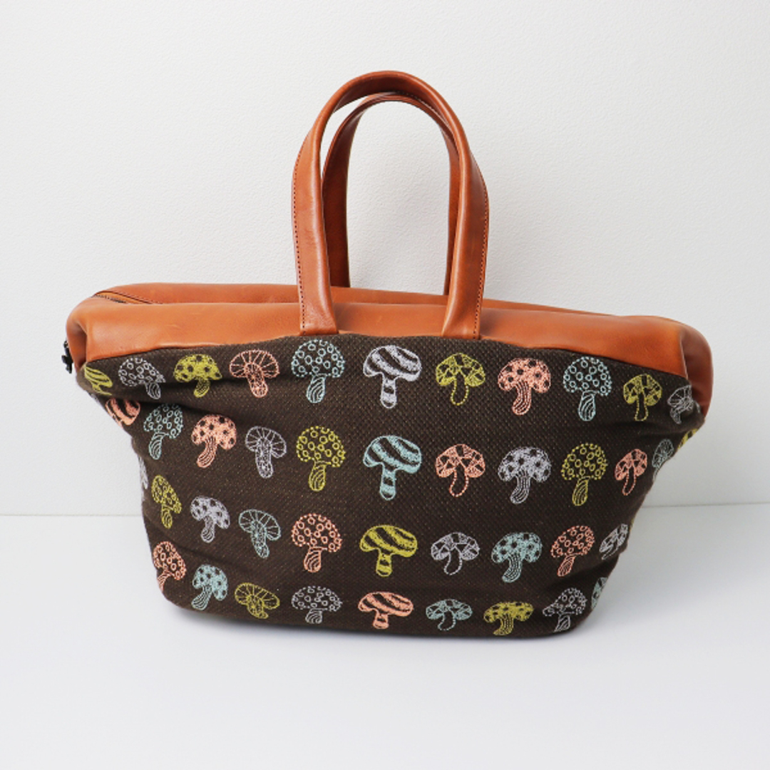 mina perhonen(ミナペルホネン)のmina perhonen ミナペルホネン muffin bag polka マフィンバッグ/ブラウン鞄【2400013408721】 レディースのバッグ(ハンドバッグ)の商品写真