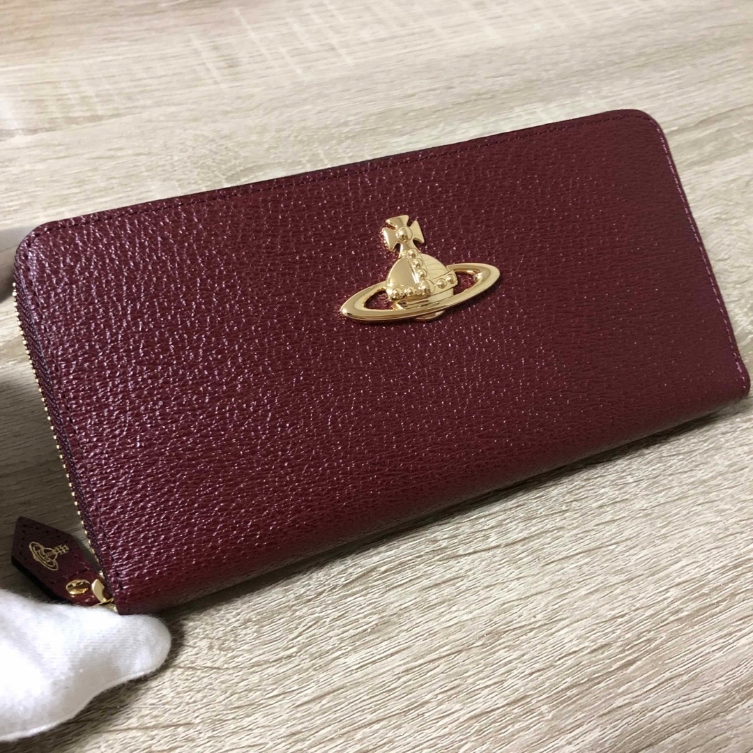 Vivienne Westwood(ヴィヴィアンウエストウッド)の★未使用★ヴィヴィアンウエストウッド　長財布　ワインレッド　(箱無し価格) レディースのファッション小物(財布)の商品写真