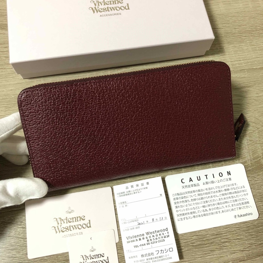 Vivienne Westwood(ヴィヴィアンウエストウッド)の★未使用★ヴィヴィアンウエストウッド　長財布　ワインレッド　(箱無し価格) レディースのファッション小物(財布)の商品写真